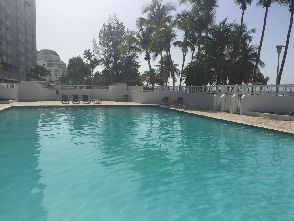 Marbella Del Caribe Beachfront 圣胡安 外观 照片